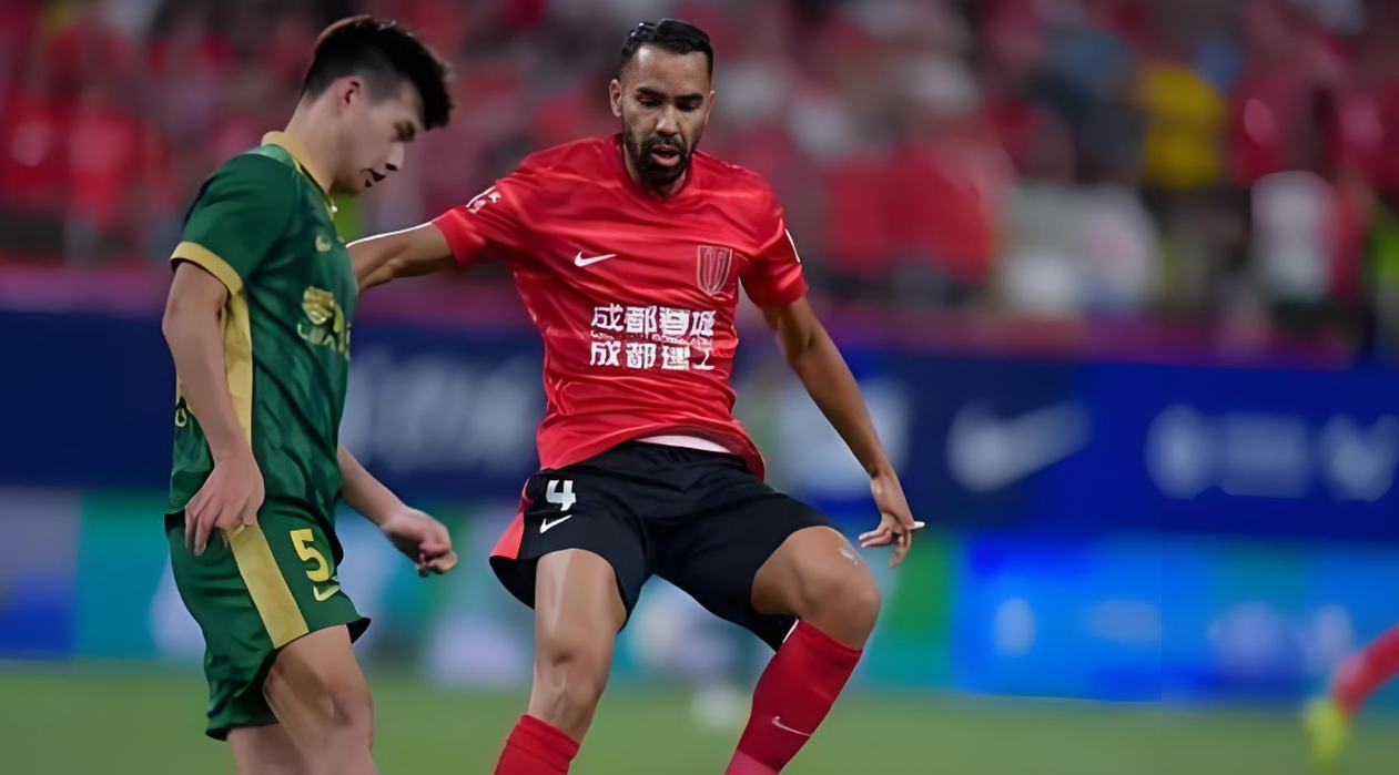 爱游戏体育app-包含成都蓉城今夜更衣室发声,志在法国杯名次提升,球迷炸锅,训练强度明显提升的词条-爱游戏体育app